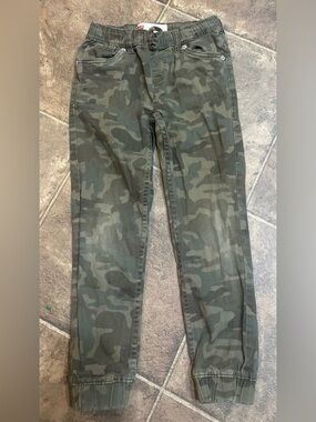 Levi's Camo Jogger Pants